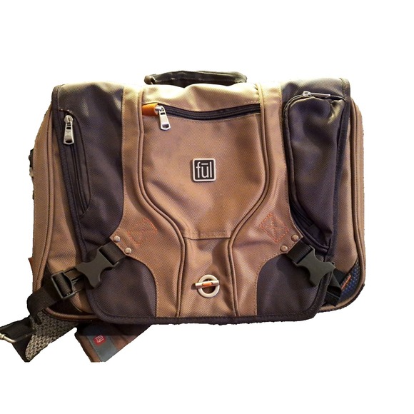 FUL Wild Thing Laptop Messenger Crossbody Travel Bag - Picture 1 of 11